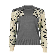 Load image into Gallery viewer, Leopard Printed Sweater